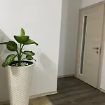 아파트 Main
