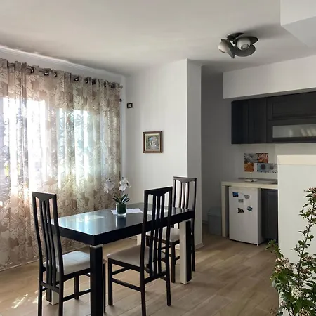 Main * Tirana